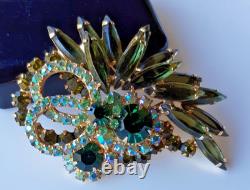Vintage Juliana Delizza Elster D & E Green Rhinestone Flower Pin Brooch Elegant