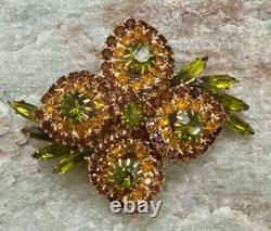 Vintage Juliana demi-parures Floral Design Rhinestone Brooch & Earrings