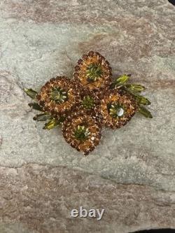 Vintage Juliana demi-parures Floral Design Rhinestone Brooch & Earrings