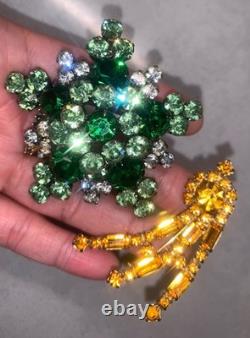 Vintage Julianna Antiqued D & E Emerald Star Brooch & Kramer NY Brooch (2 Set)