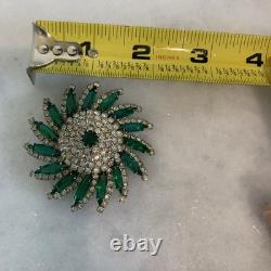 Vintage Kramer Emerald Green Glass Clear Crystal Rhinestone Swirl Brooch Signed