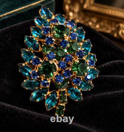 Vintage MADE IN AUSTRIA Blue Green Crystal TREMBLER Brooch Mid Century Leaf Pin