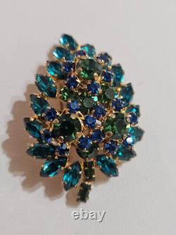 Vintage MADE IN AUSTRIA Blue Green Crystal TREMBLER Brooch Mid Century Leaf Pin