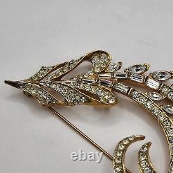 Vintage Nina Ricci Brooch Rhinestone