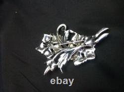 Vintage Possible Unigned Dujay Rhinestone Dimensional Flower Brooch/Pendant