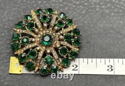 Vintage Pot Metal Deco Gold Tone Green Clear Rhinestone Starburst Brooch READ