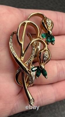 Vintage REJA 2.5 Large Flower Gold Tone Floral Brooch Green Rhinestone Leaf Pin