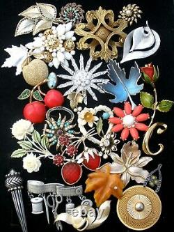 Vintage Rhinestone Brooches Lot 30 Pins Enamel Flowers Trifari Sarah Cov JJ Coro