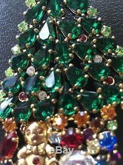 Vintage Rhinestone Christmas Tree Brooch Pin 3
