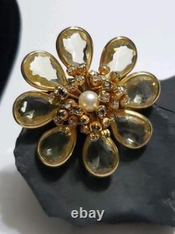 Vintage Rhinestone Faux Pearl Yellow Open Back Glass Gold Tone Brooch Pendant