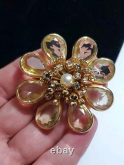 Vintage Rhinestone Faux Pearl Yellow Open Back Glass Gold Tone Brooch Pendant