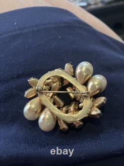 Vintage SCHOFFEL Crown AUSTRIA Crystal & Green Glass Pin Brooch Teardrop Pearls