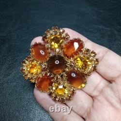 Vintage SCHREINER Unsigned Topaz Rhinestone Pin Brooch Gold Tone. 10015