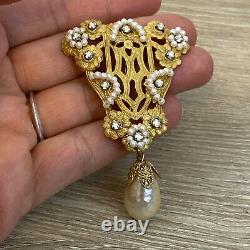 Vintage Signed Miriam Haskell Large Baroque Pearl Gold Gilt Brooch Pin