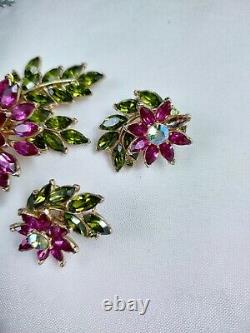 Vintage Trifari Cluster Flower Pink Green Rhinestone Brooch Pin Earrings Set