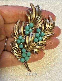 Vintage Trifari Gold Tone, Turquoise Cabochons & Rhinestones Brooch