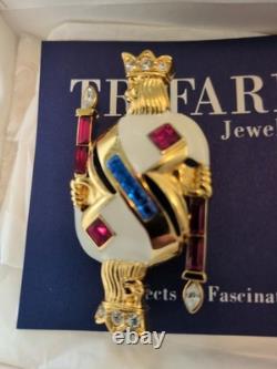 Vintage Trifari TM 1996 Signed Runway Designer Brooch King of Diamonds Jewelry