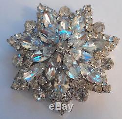 Vintage Unsigned Clear Rhinestone Diamond Paste Flower Sparkling Pin Brooch NICE