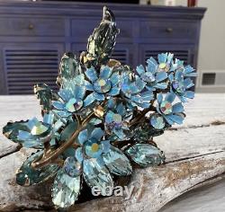 Vintage Unsigned Rhinestone Embellished Leaves Blue Floral Flower Brooch Pin #34