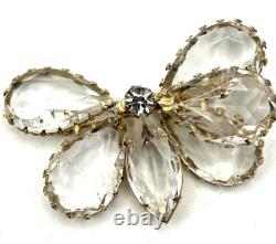 Vintage Unsigned Schreiner Rhinestone Butterfly Brooch Gold Tone 3 READ