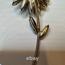 Vintage Unsigned Weiss Royal Blue Pink Rhinestones Flower Gold Tone Pin Brooch