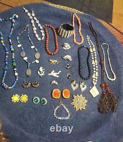 Vintage rhinestone brooch, gemstones and costume lot 26 pcs 60s 70s 80s