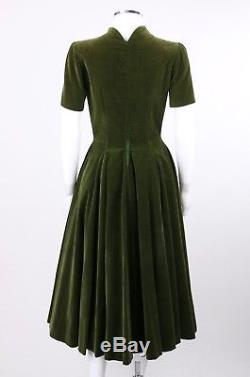 Vtg COUTURE c. 1950's Green Velvet Circle Skirt Party Dress with Rhinestone Brooch