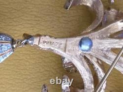 Vtg Jomaz Pearls Diamond Paste White Rhinestone Gold Tone Leaf Brooch Pin Signed
