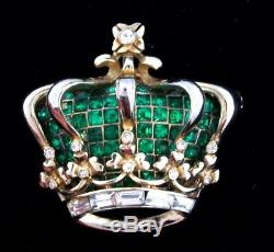 Vtg Katz CORO CRAFT Golden Jubilee Emerald Rhinestone Crown Figural Brooch Pin