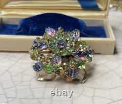 Vtg Layered Unsigned Julianna Flower Molded Strips Uranium Glass Brooch 2 1/4