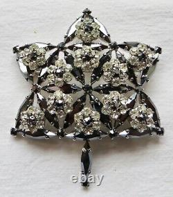 Vtg. Rare Signed Sherman 1967 Centennial Maple Leaf Large Brooch Sold As Is