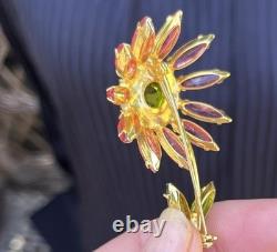 Vtg Unsigned Flower Brooch Rhinestone Gold Tone Stem