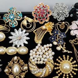 Vtg/now Brooch Pin Lot (41) Flowers Rhinestone Faux Pearl & More Gold/silvertone