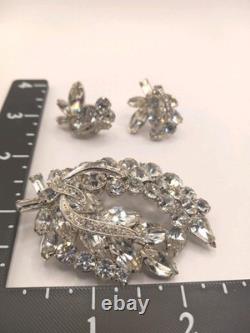 Weiss Brooch Vintage 1950s Demi Parure W Clip Earr Rhodium Plated Stunning 0229