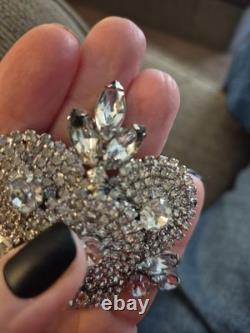 Weiss Clear Crystal Rhinestone Flower Vintage Pin Brooch Signed